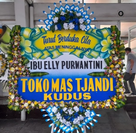 Toko Bunga di Bawang Banjarnegara