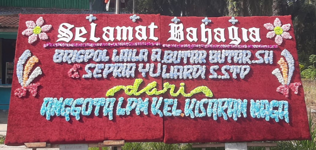 Toko Bunga Di Pasar Tais I 082275045057